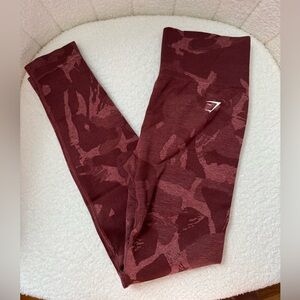 Gymshark Burgundy Camo Seamless Leggings in Size Small
